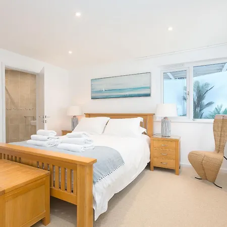 Portside * Carbis Bay